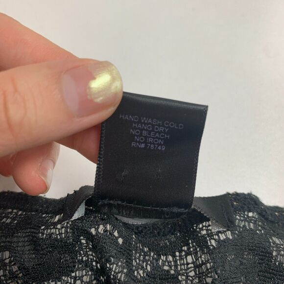 Arden B Top Womens S Lace Metallic Non Iron Scoop Neck Flutter Cap Sleeve Blouse - Picture 10 of 12